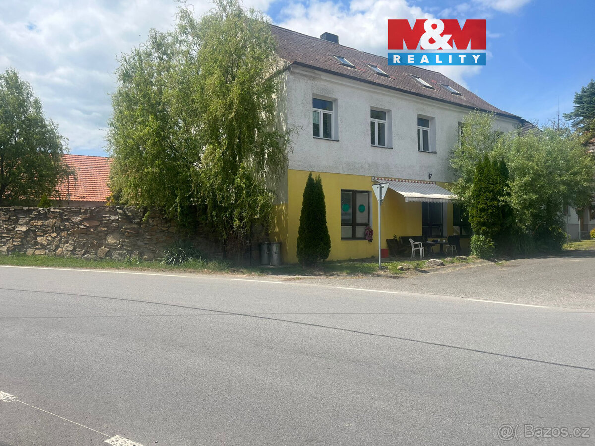 Prodej rodinného domu, 320 m², Veselíčko