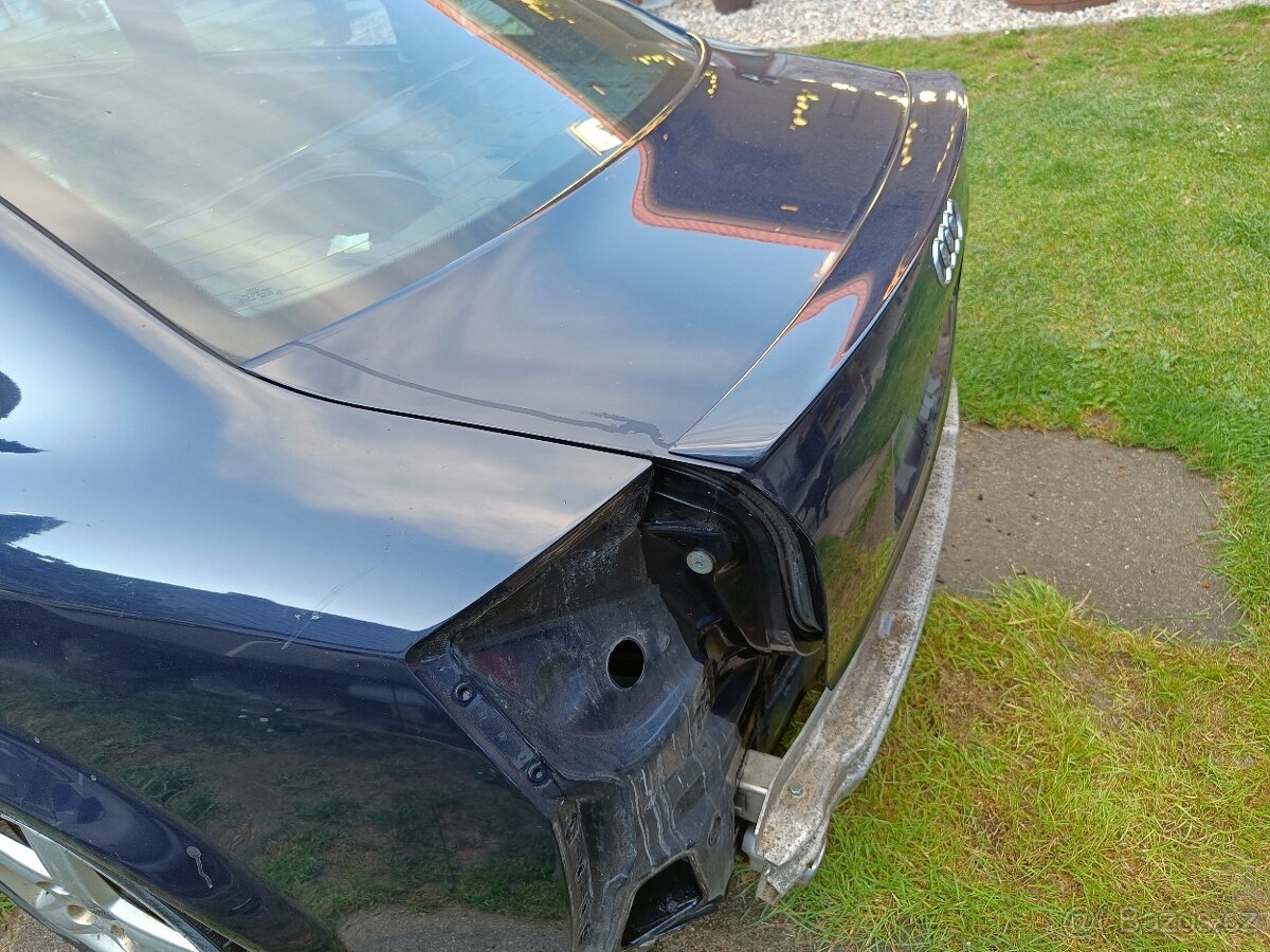 Víko  kufru S-Line Audi A4 b6