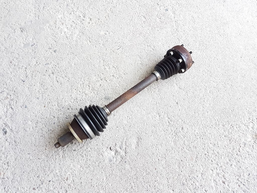 Poloosa levá 6Q0407271AT Škoda Fabia 1,2 HTP, 1,4 a jiné...