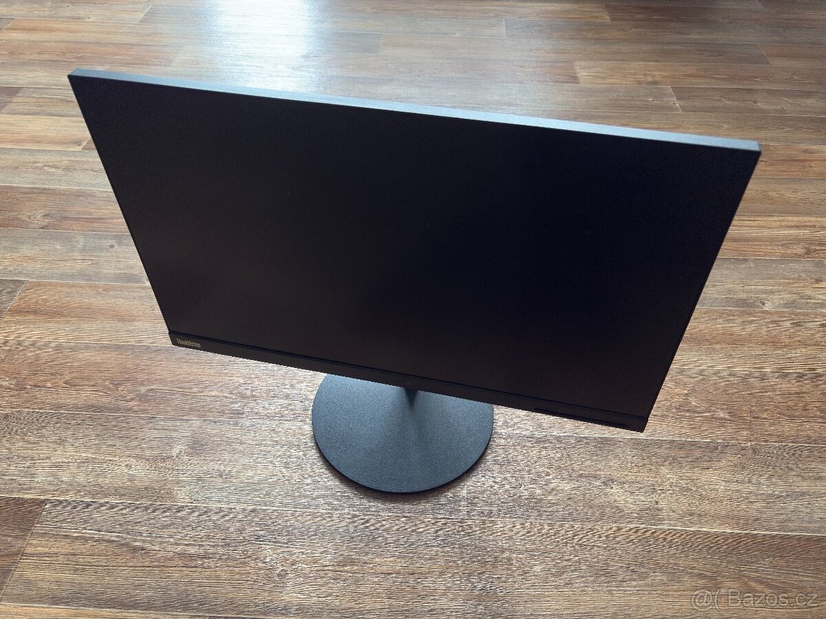 23.8" Lenovo ThinkVision P24h (2K, IPS)