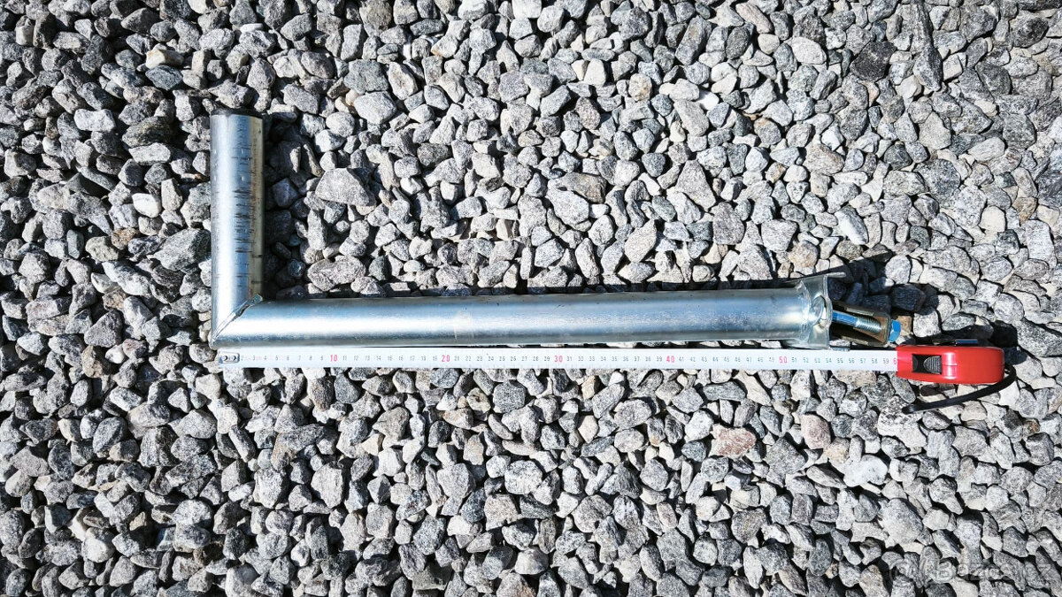 Držáky antény či satelitu 50cm a 35cm