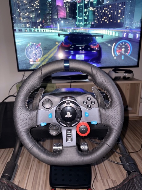 Herní simulátor pro PS4 - PS5