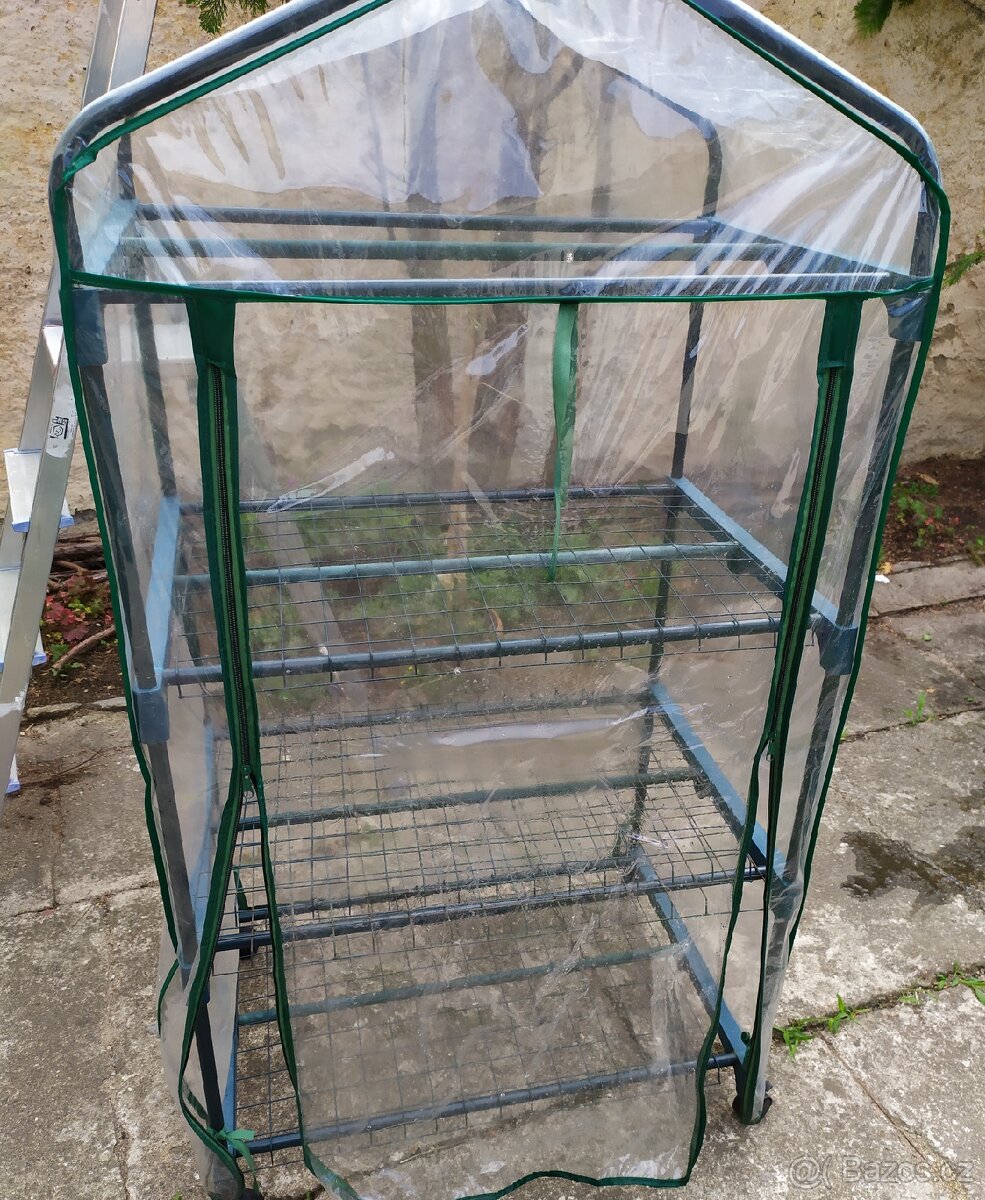 Mobilní skleník a pařeniště