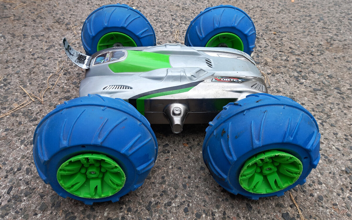 Prodám použité akrobatické RC auto VORTEX