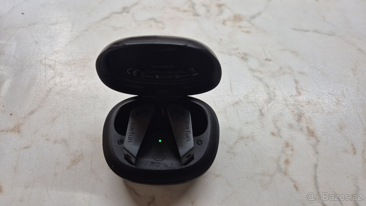 Sluchátka EarFun Air Pro 2