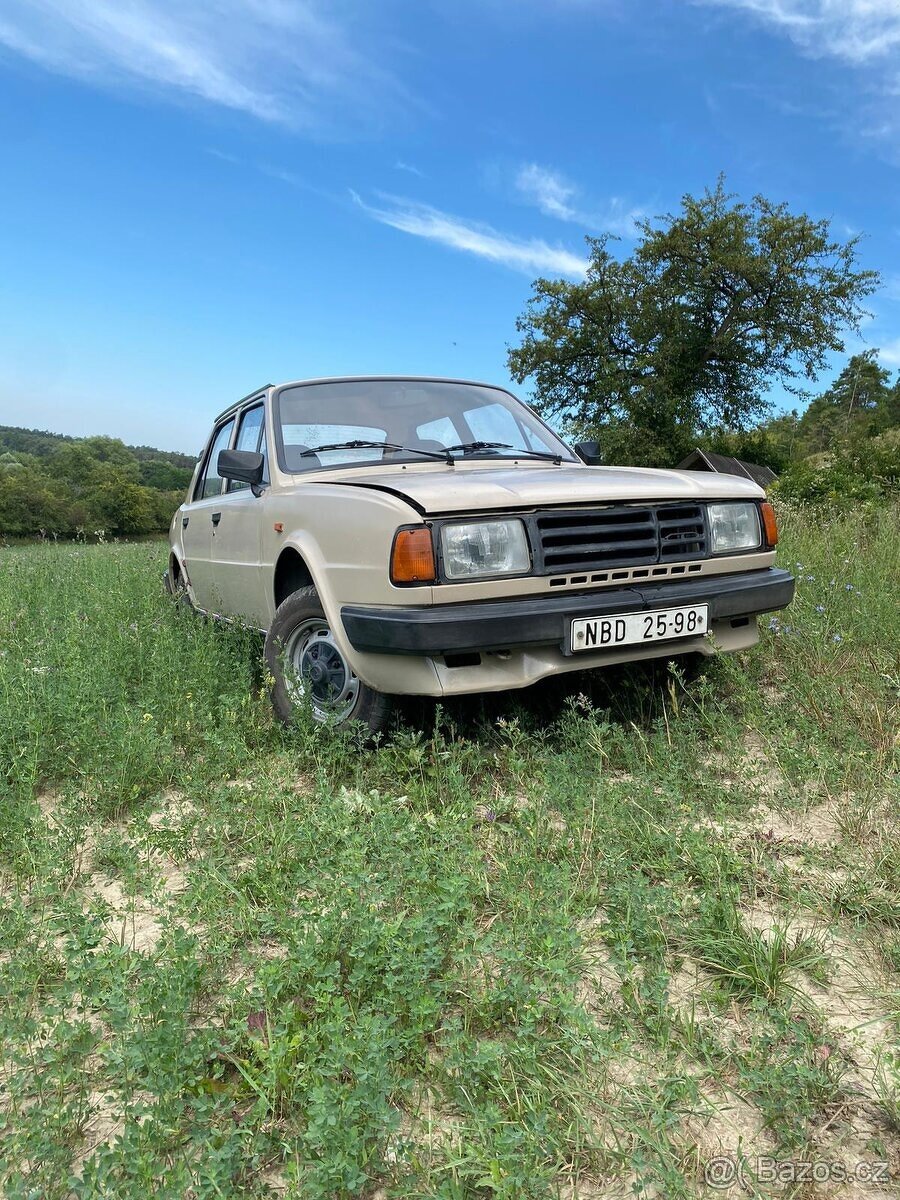 Škoda 125L