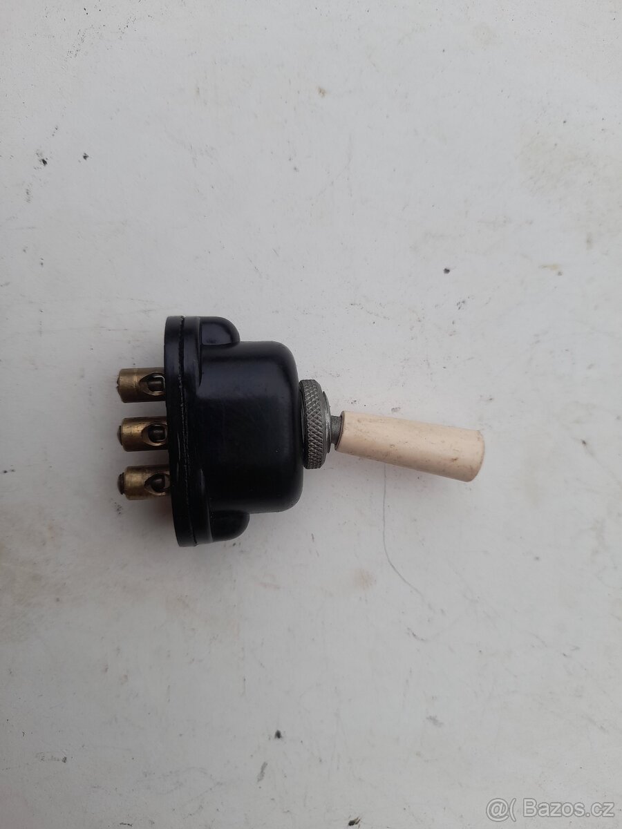 Cz 505 riksa přepínač na řídítka