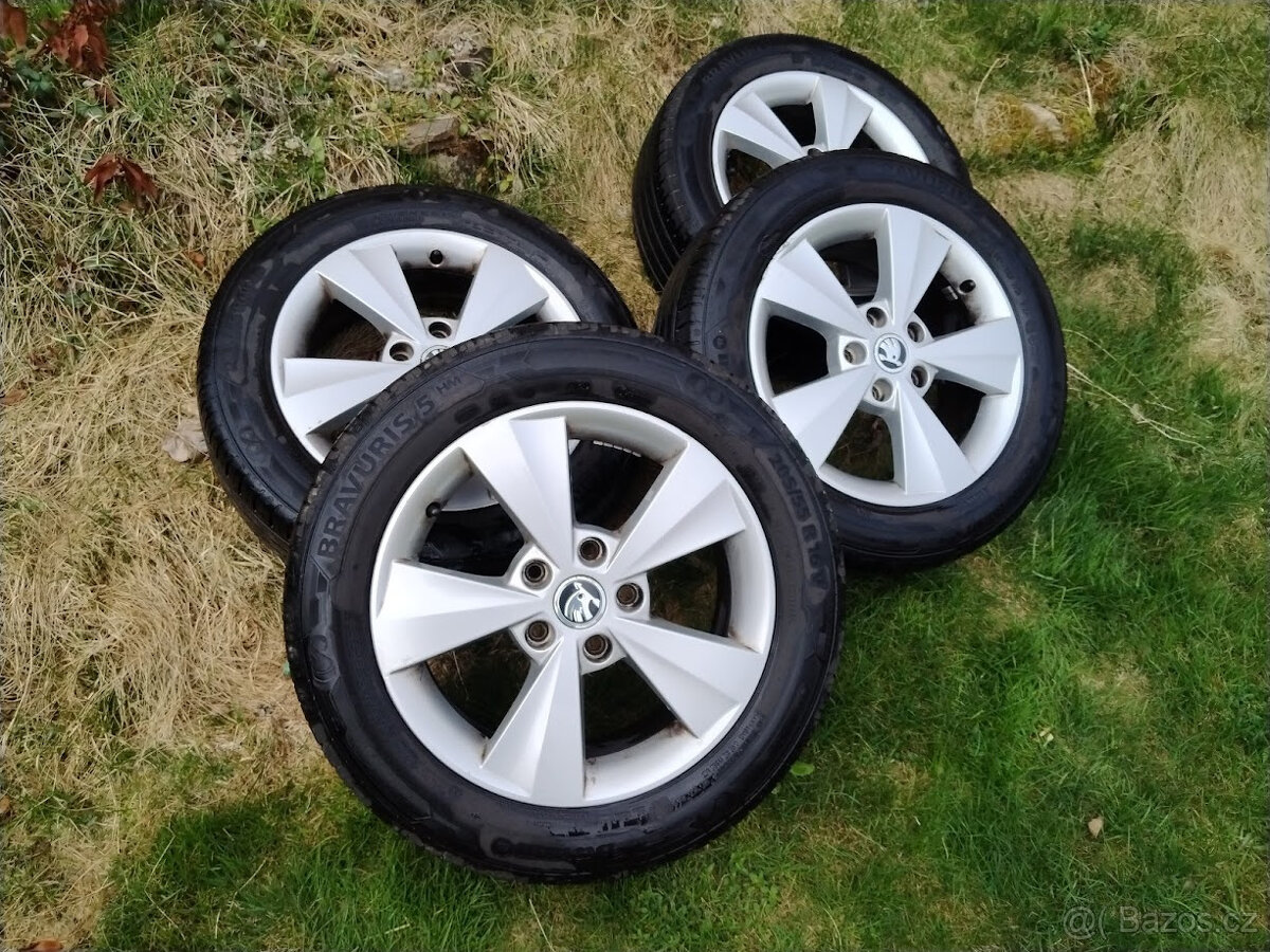 Alu disky Škoda R16 včetně letních pneumatik