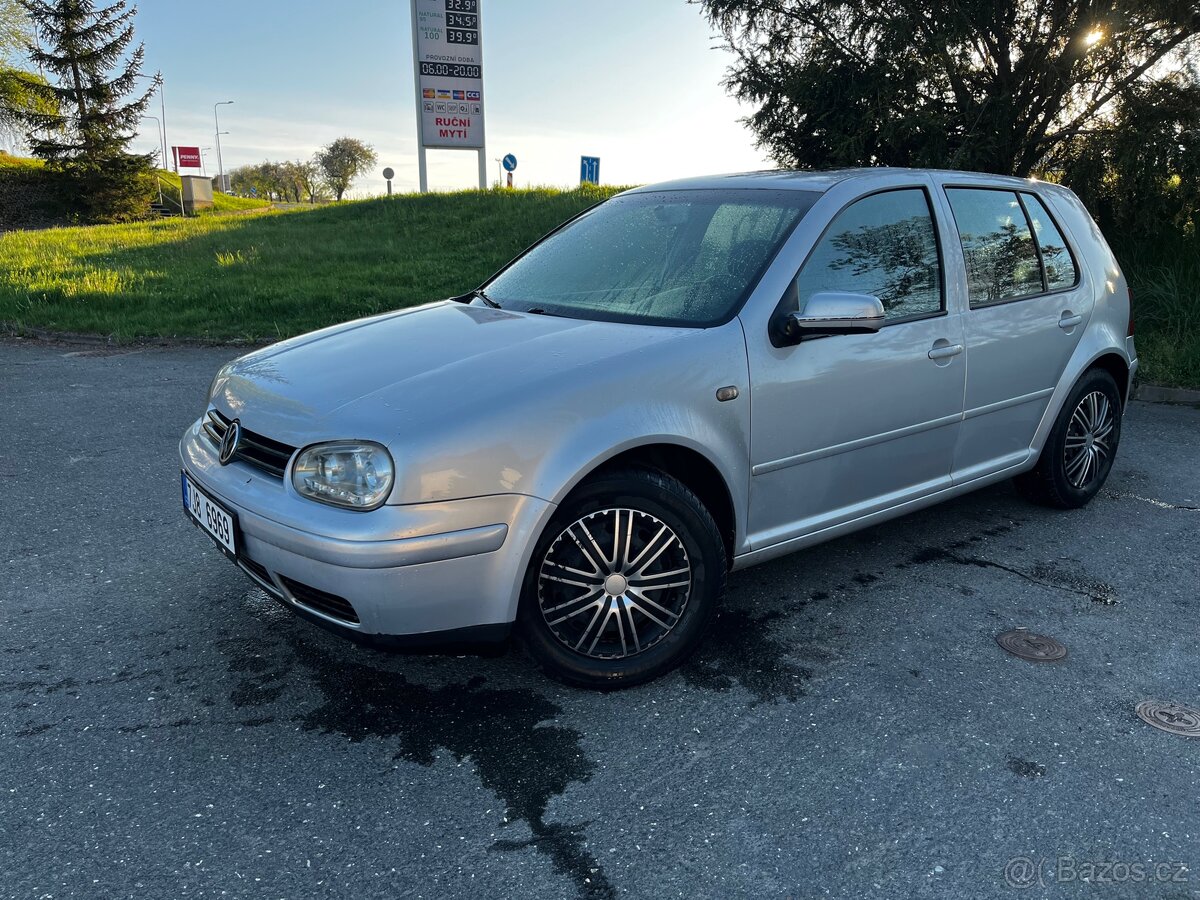 Volkswagen golf 4