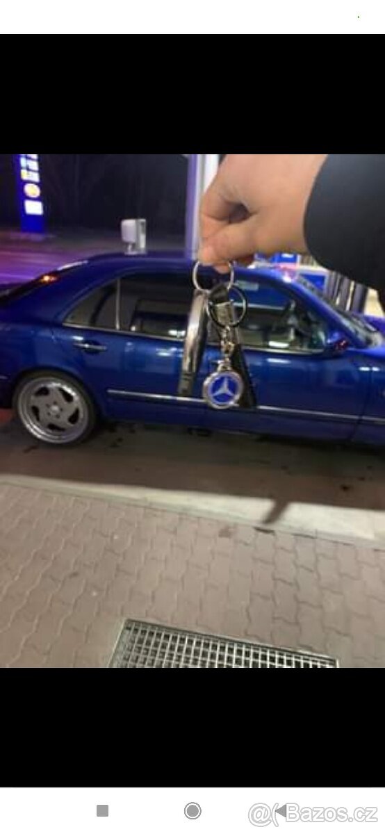 Koupím mercedes e290