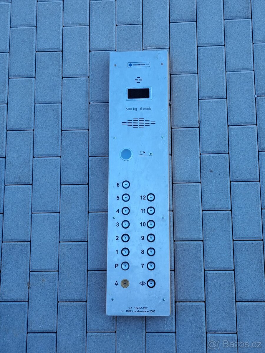 Výtahový panel CTIBUREK 12 pater