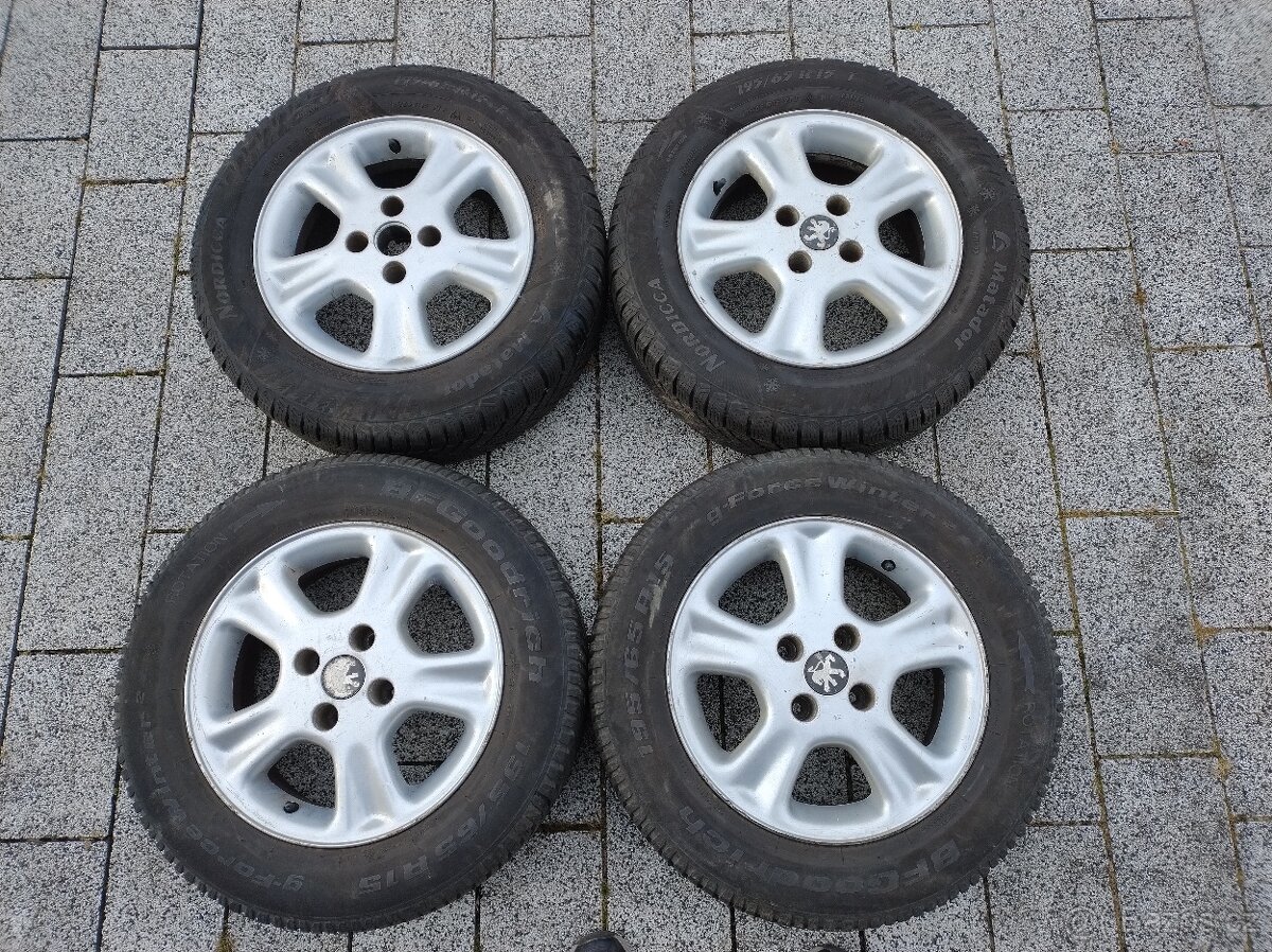 ALU kola Peugeot 15" vč. zimních pneu
