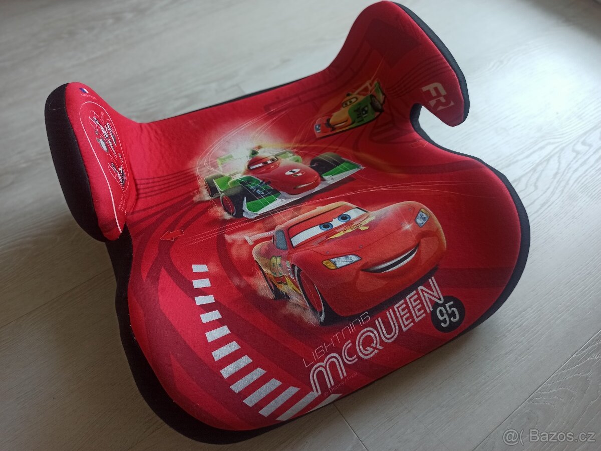 Dětský podsedák do auta 15-36kg McQueen