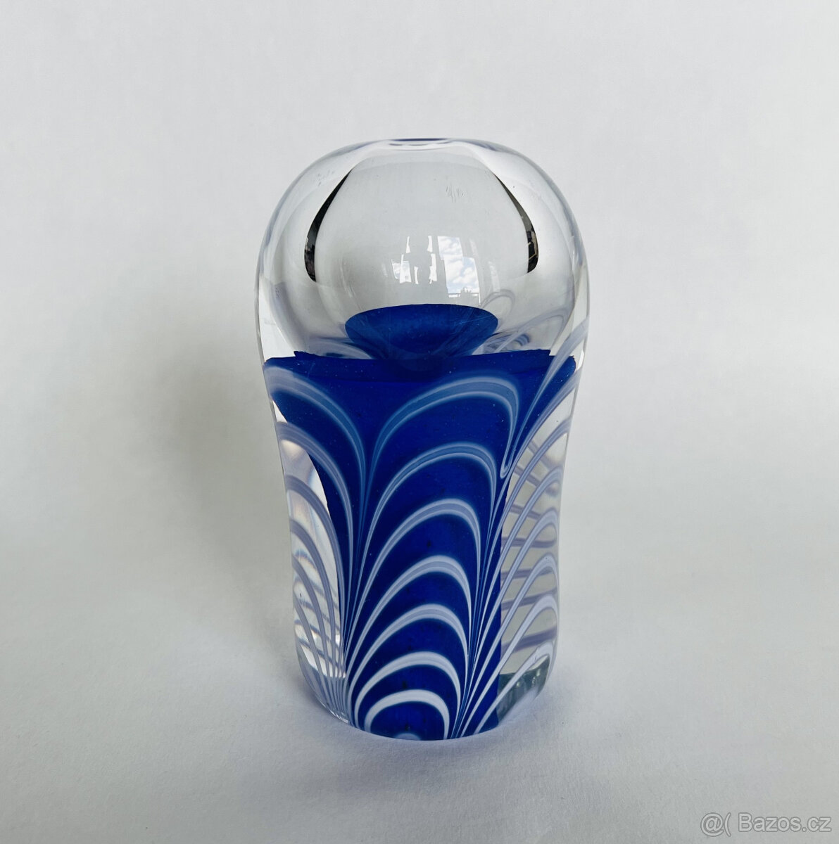 Těžítko, olejová lampa 11 cm, barevné hutní sklo