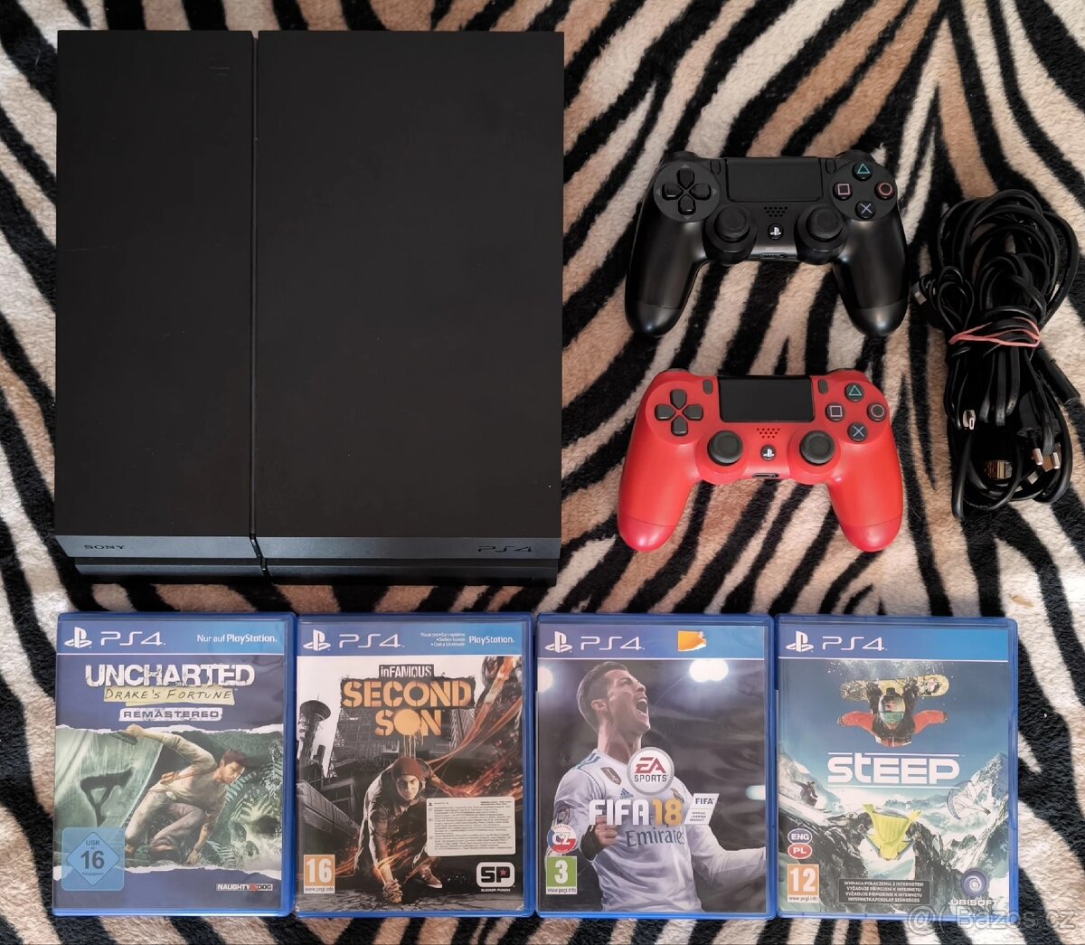 PLAYSTATION 4 A HRY