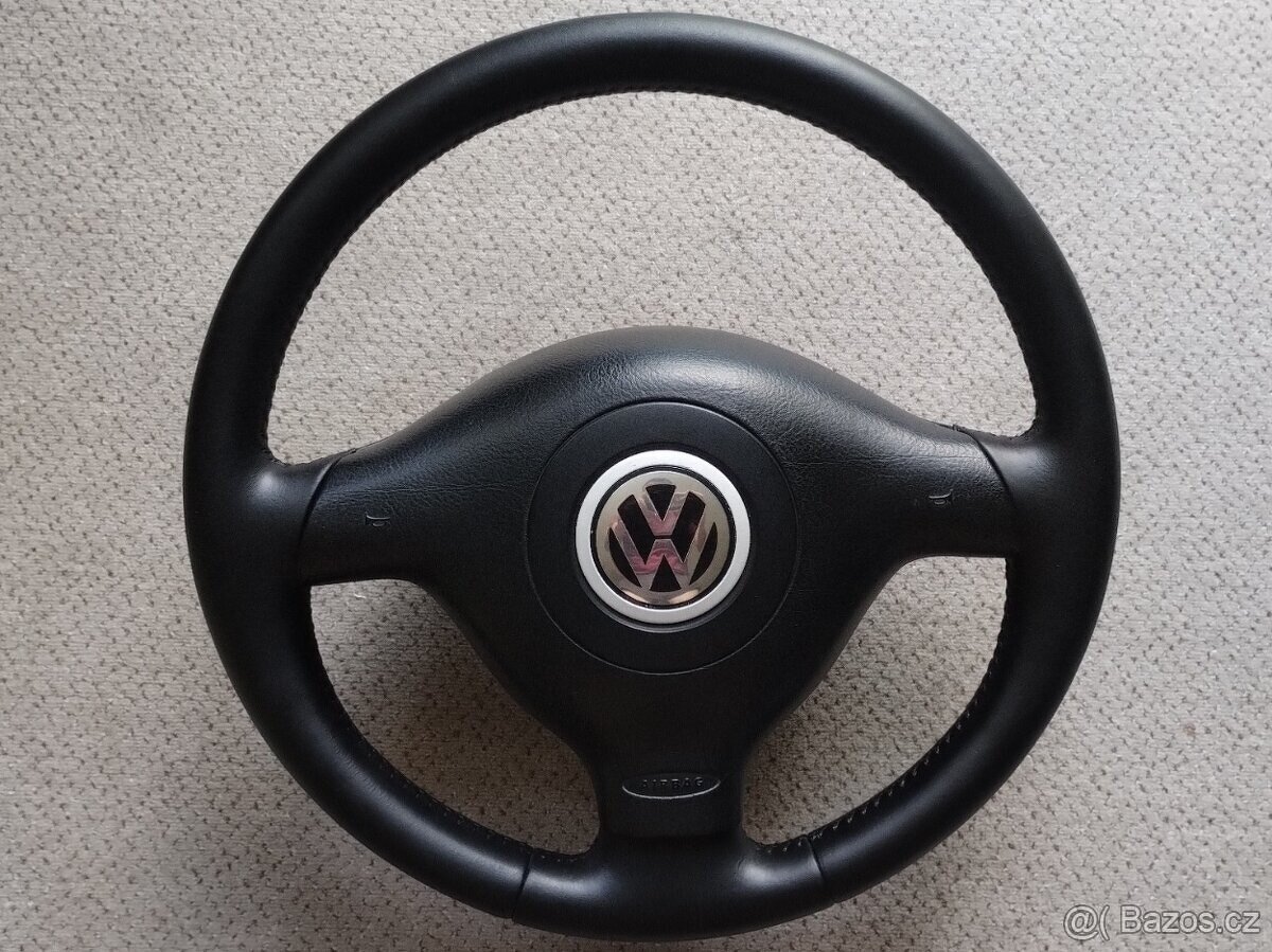 Tříramenný kožený volant VW Passat Golf IV Bora