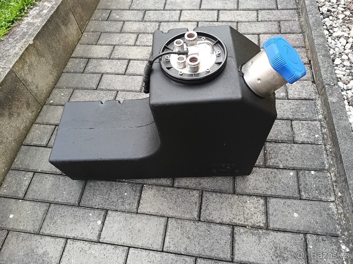 Nádrž Ad Blue 40L