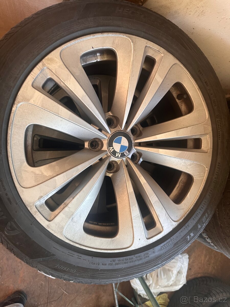 Prodám kompletní sadu alu kol BMW s letními pneumatikami