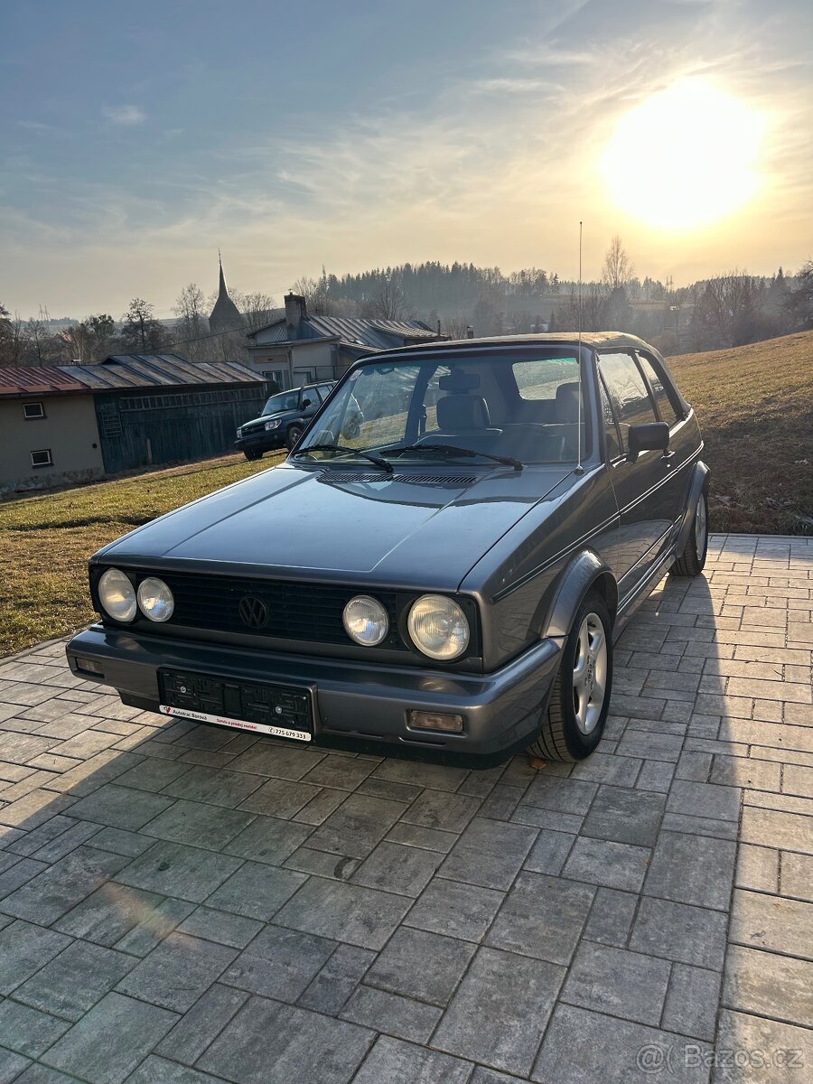 Volkswagen Golf Cabrio MK1 1.8i - parádní stav