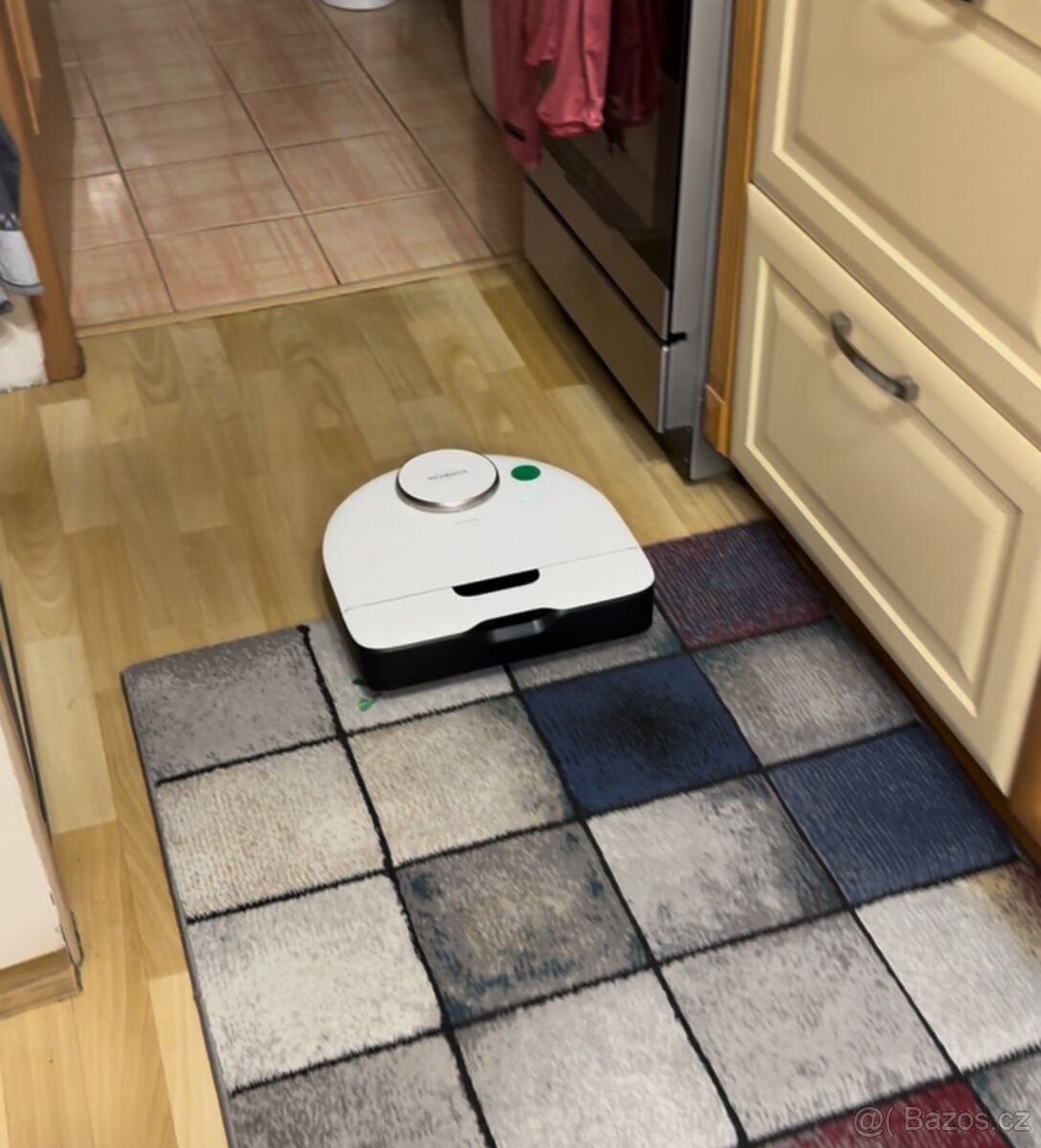 Robotický vysavač Kobold VR7