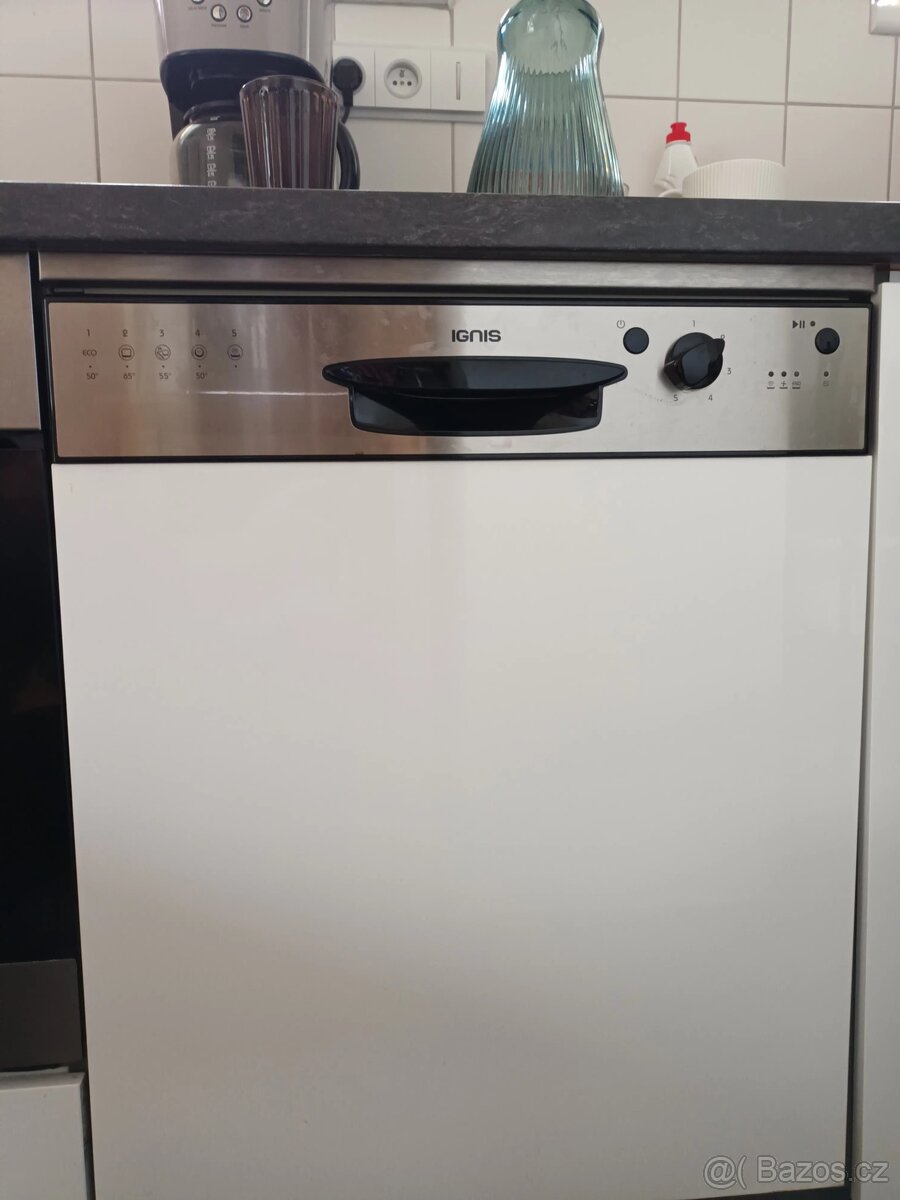 Vestavná myčka IGNIS (60cm) k opravě