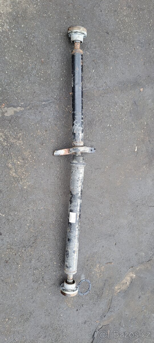 Kardan audi a5 8t kardanka 8t0521101
