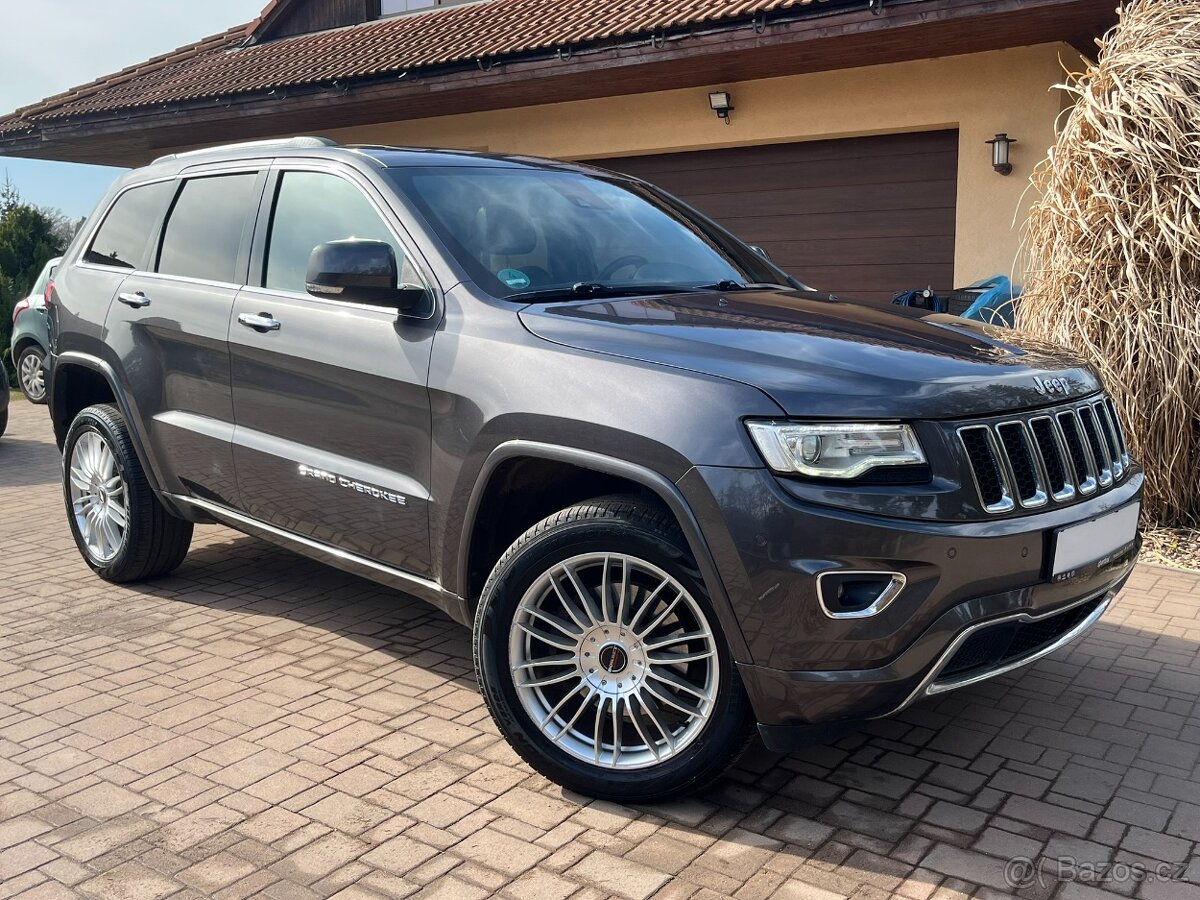 Jeep Grand Cherokee 3.0 V6 Overland Panorama Měchy