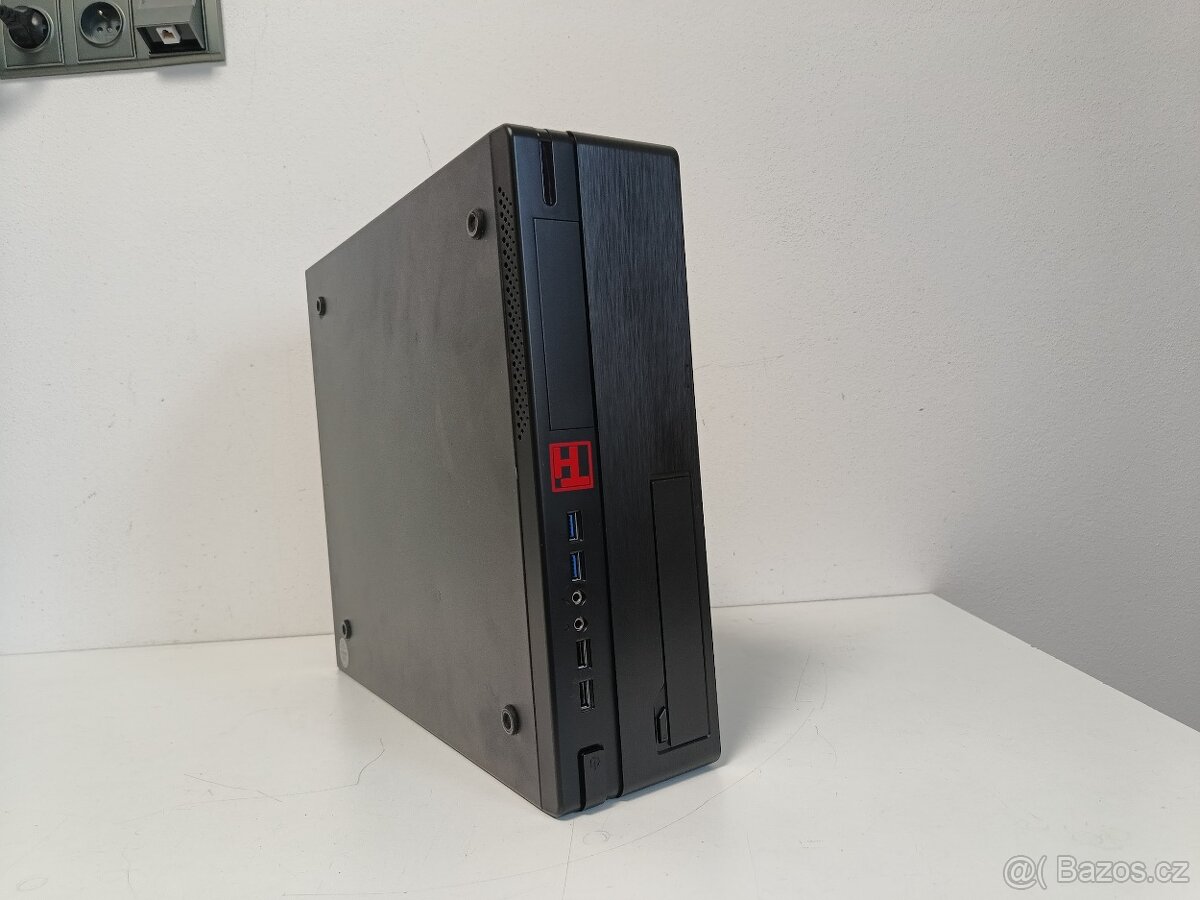 PC / počítač AMD RYZEN 5 / RX Vega 11 / Win 11