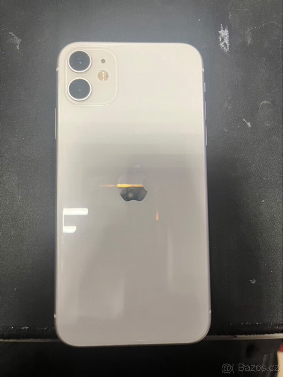 Prodám iphone 11 100% baterie, prasklý displej