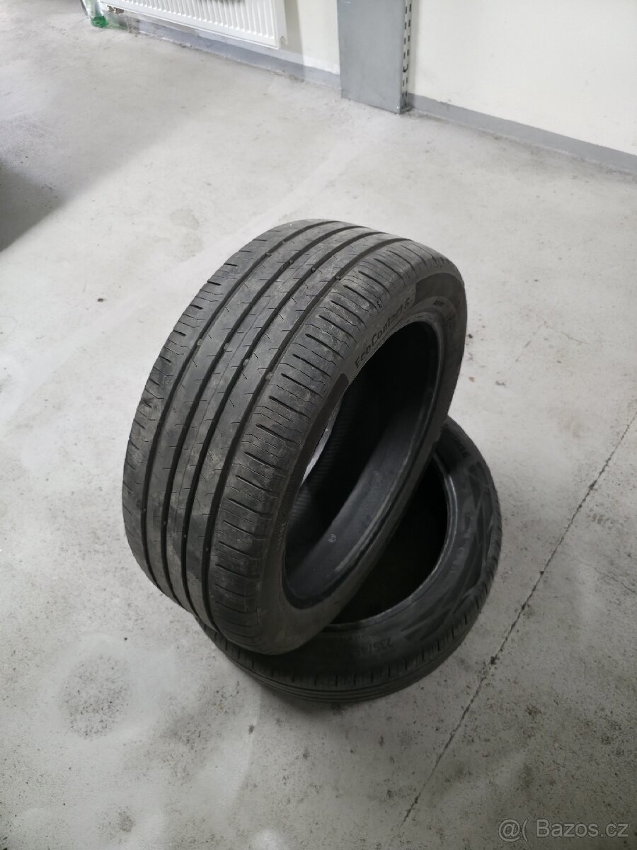 Letni pneu 235/45 r18, 2kusy