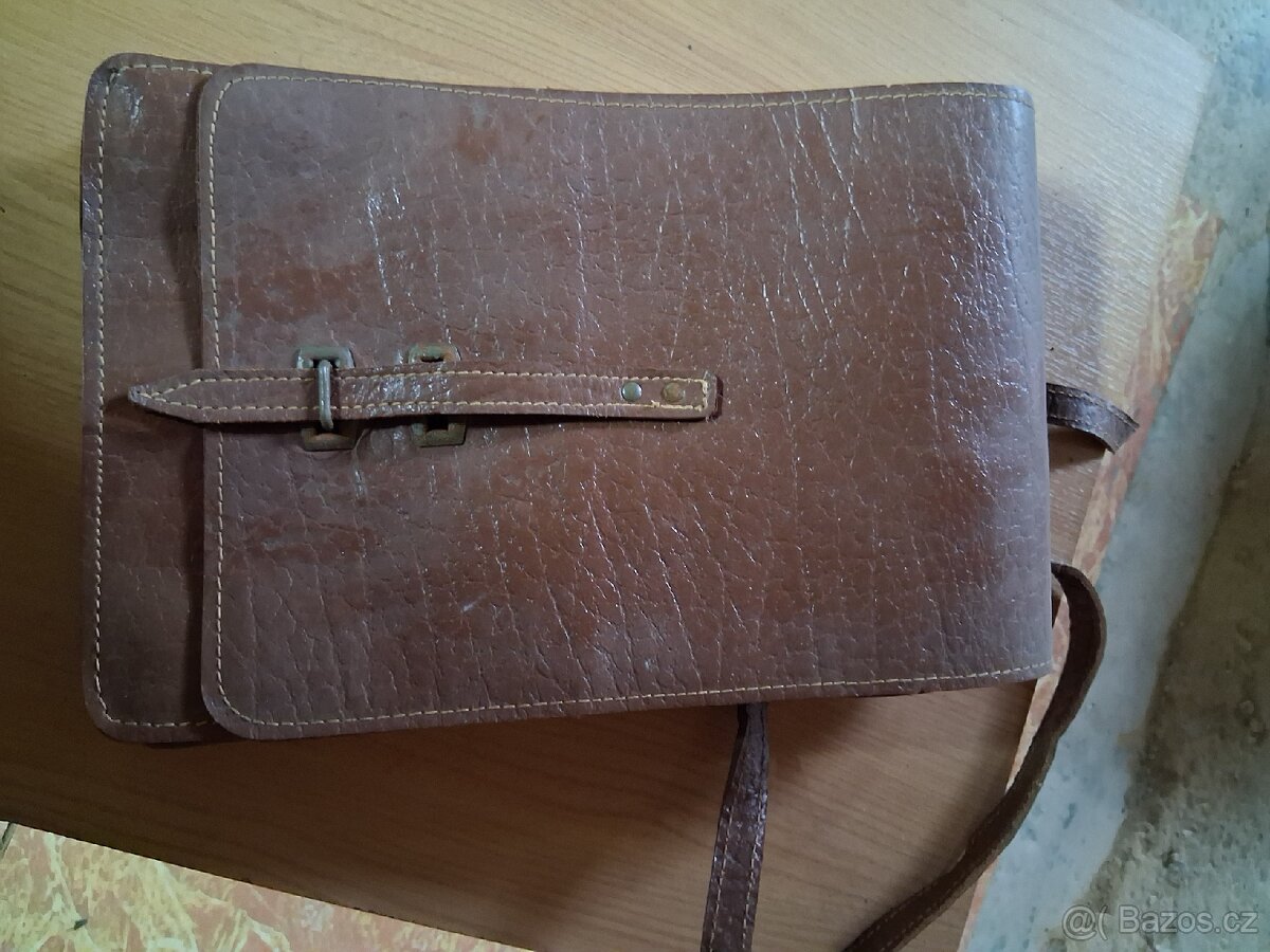 Kožená brašna velitele družtva