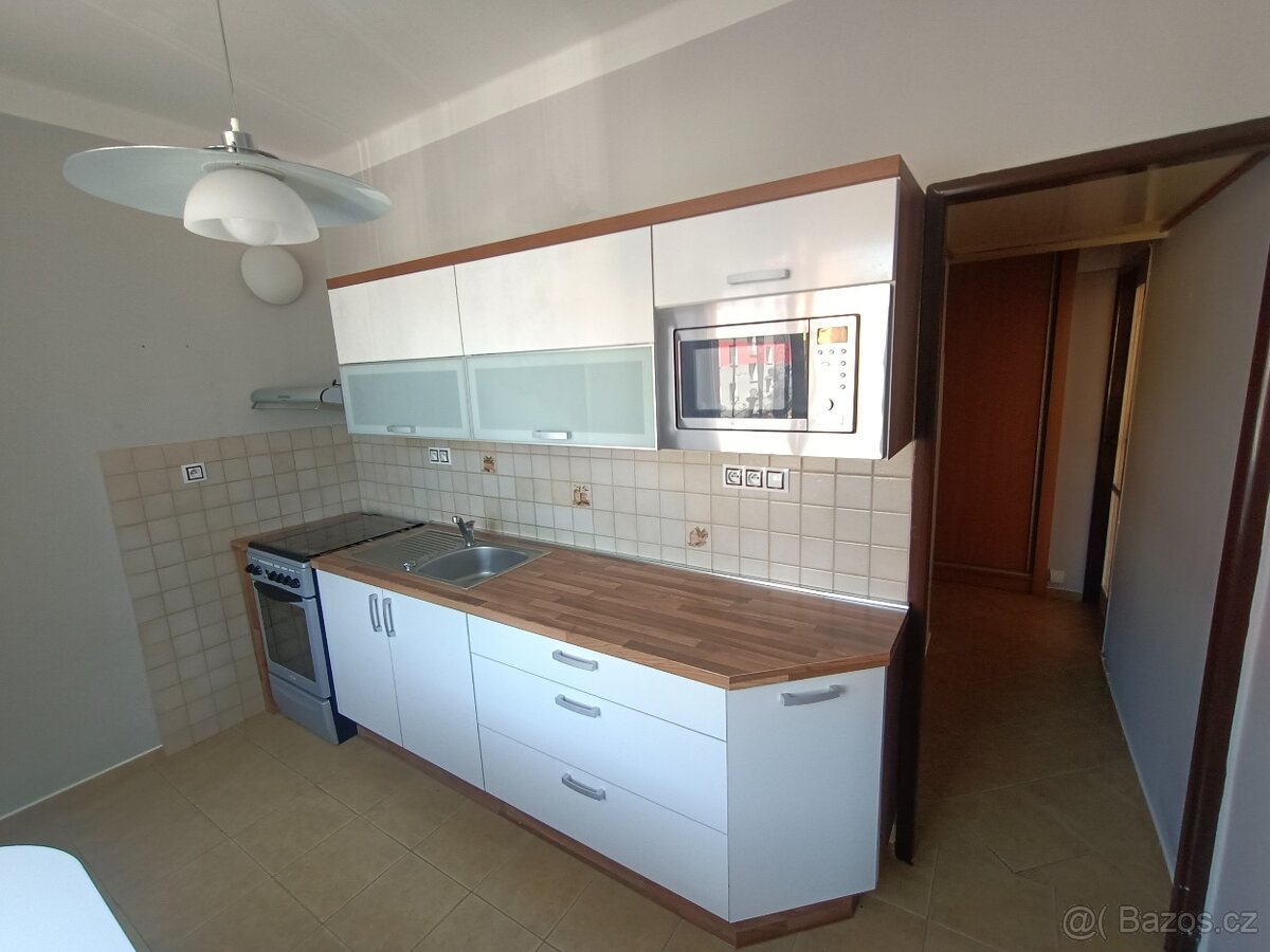 Pronájem bytu 2+1 Uničov