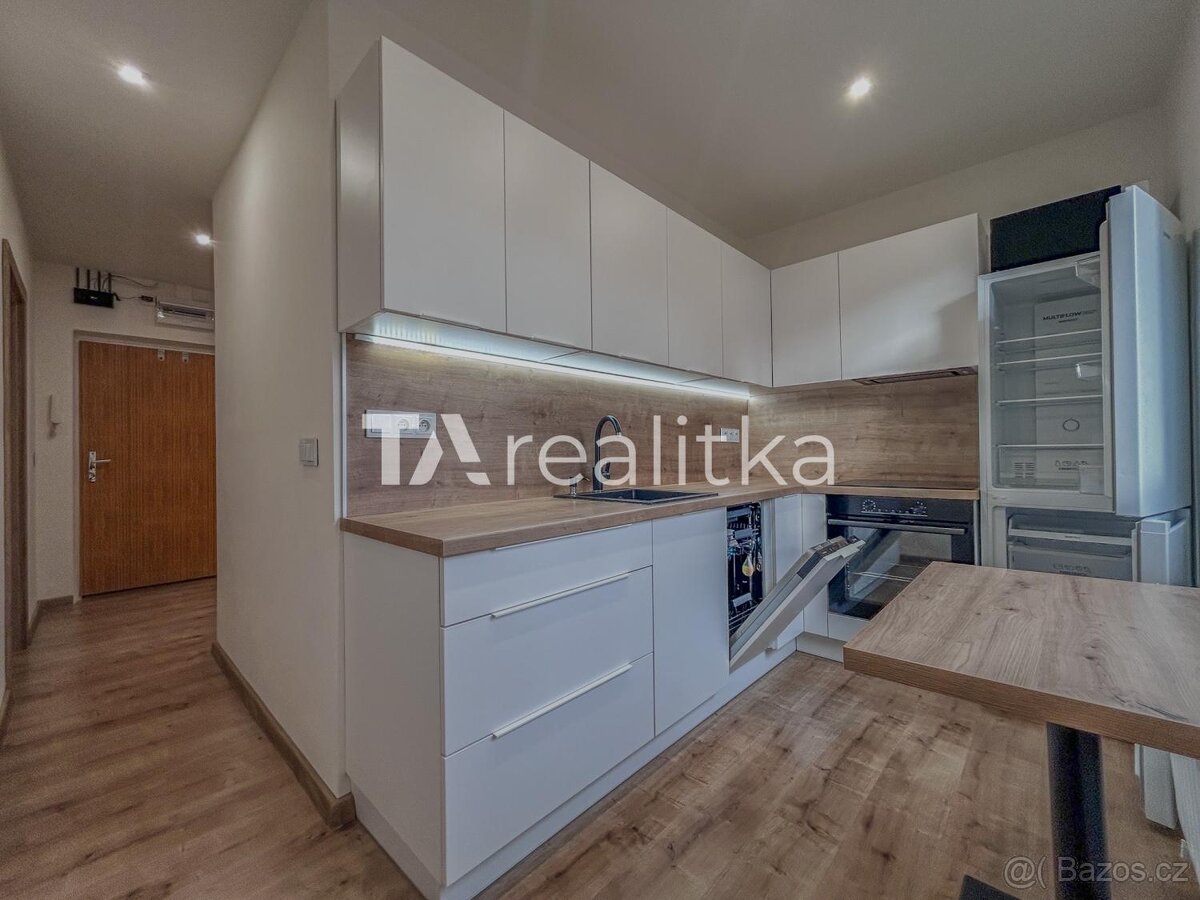 Pronájem byt 2 + 1, 53㎡ Orlová 73514