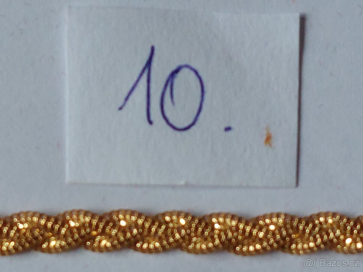 Zlatý řetízek na ruku z 22k zlata.