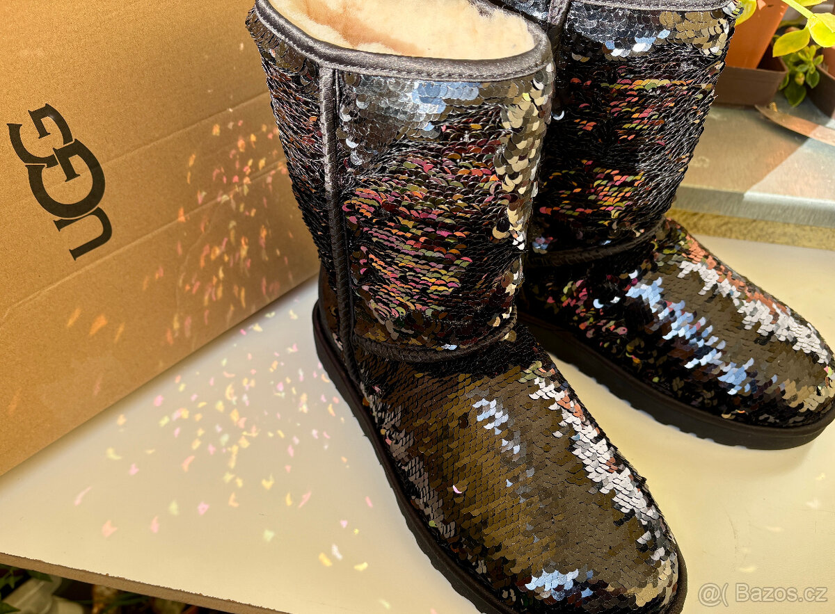 Fantastické zimní válenky zn. UGG, vel. 40