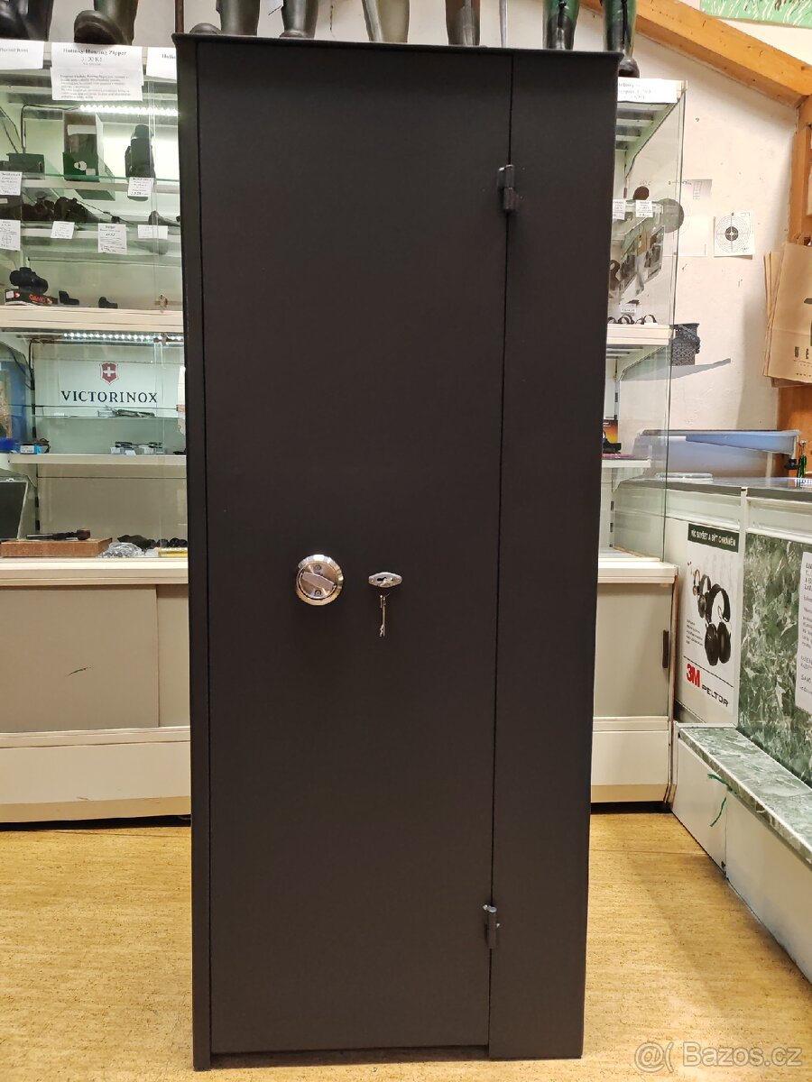 Skříň na zbraně TND 150 Maxi Plus