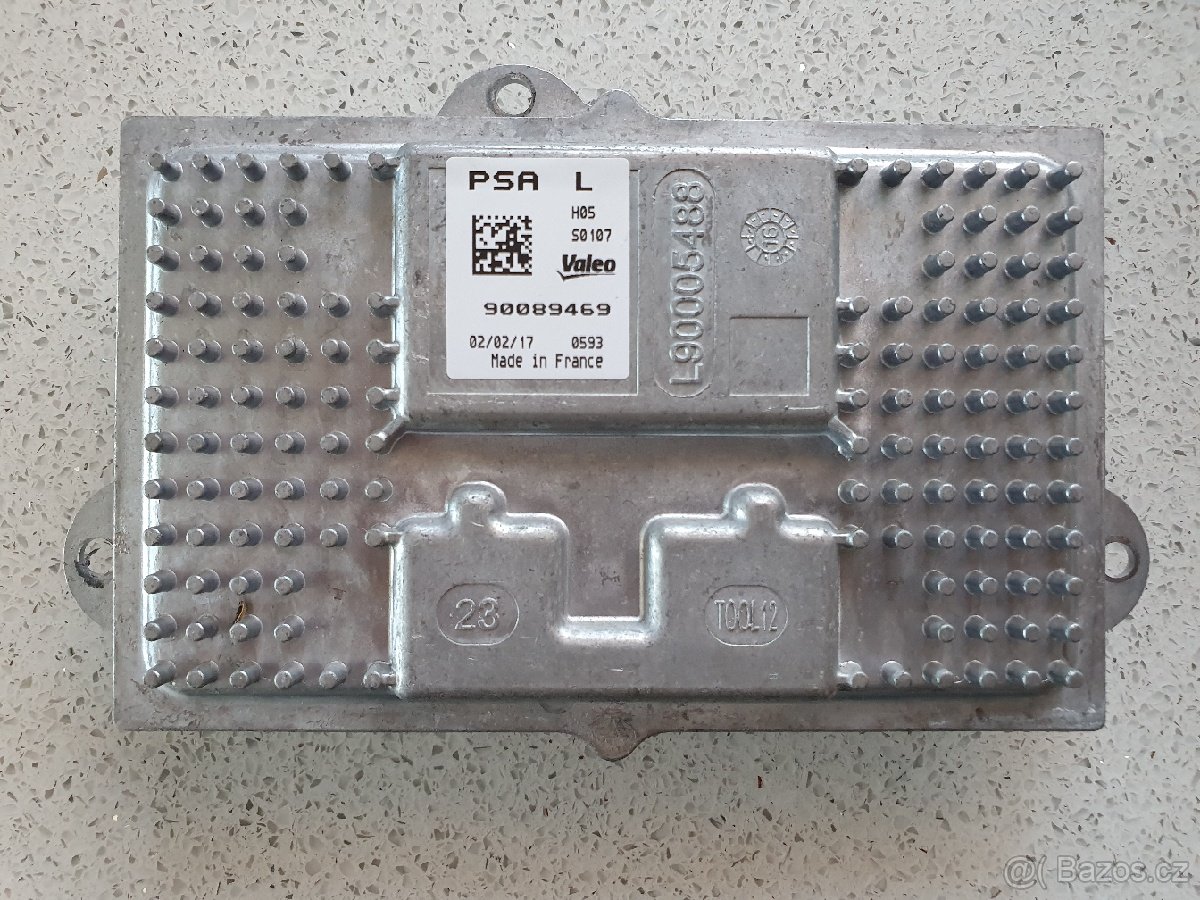 PEUGEOT 5008 2017+ FULL řídící jednotka ke světlu