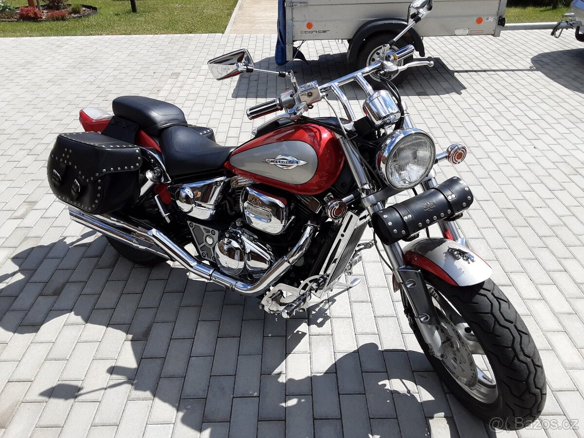 Suzuki VZ 800 Marauder