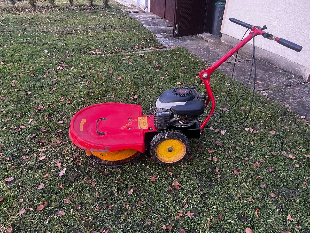 Bubnová sekačka Blanice