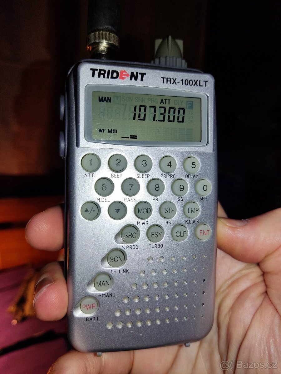 Speciální přijímač Trident TRX-100XLT
