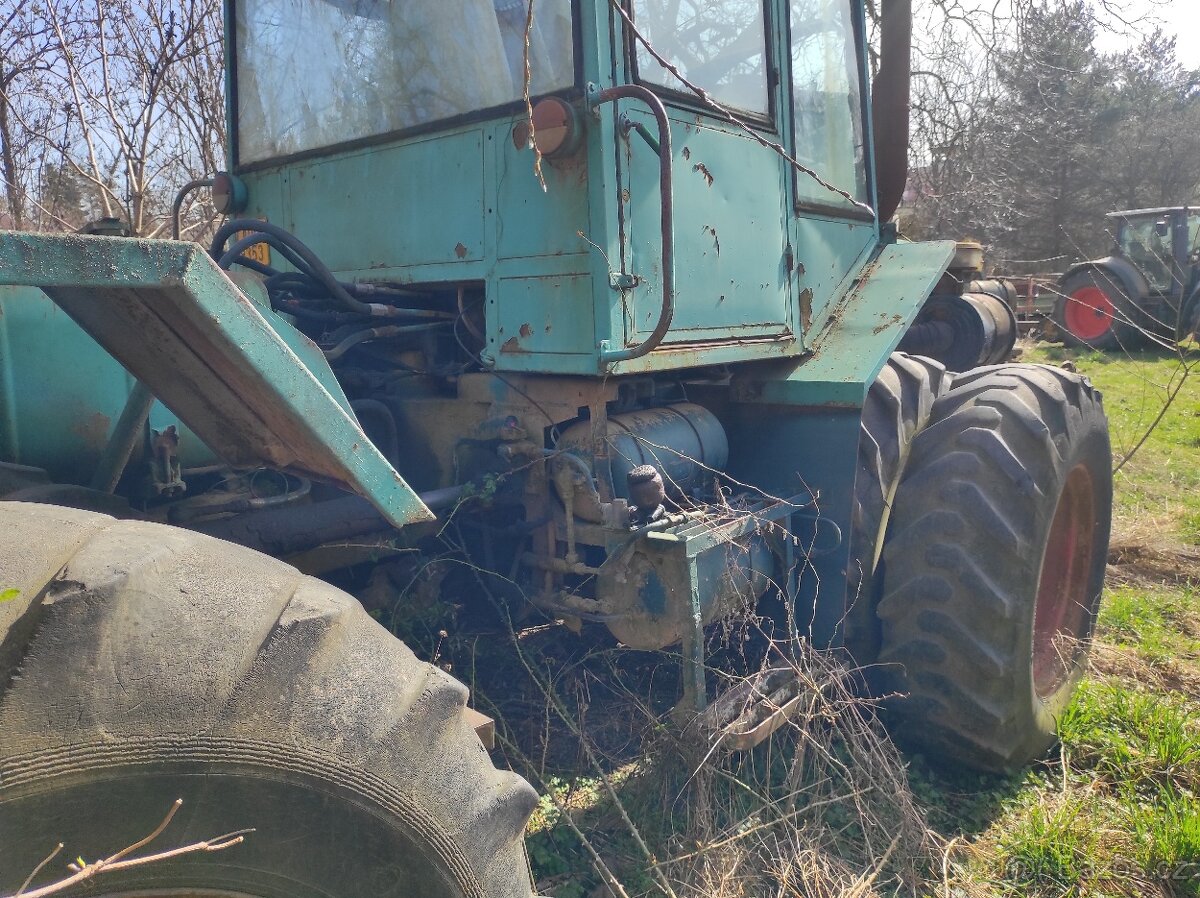traktor Škoda 180