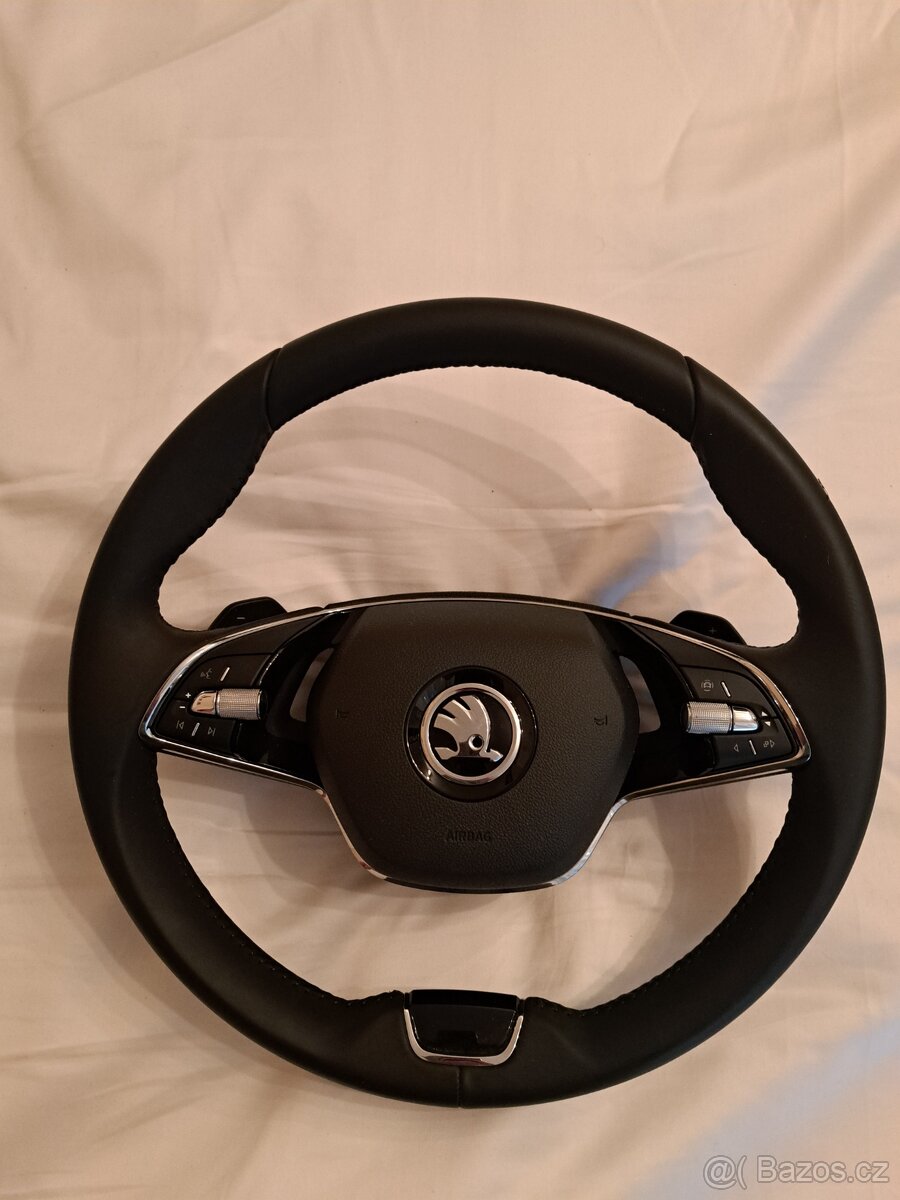 Škoda dvouramenný volant