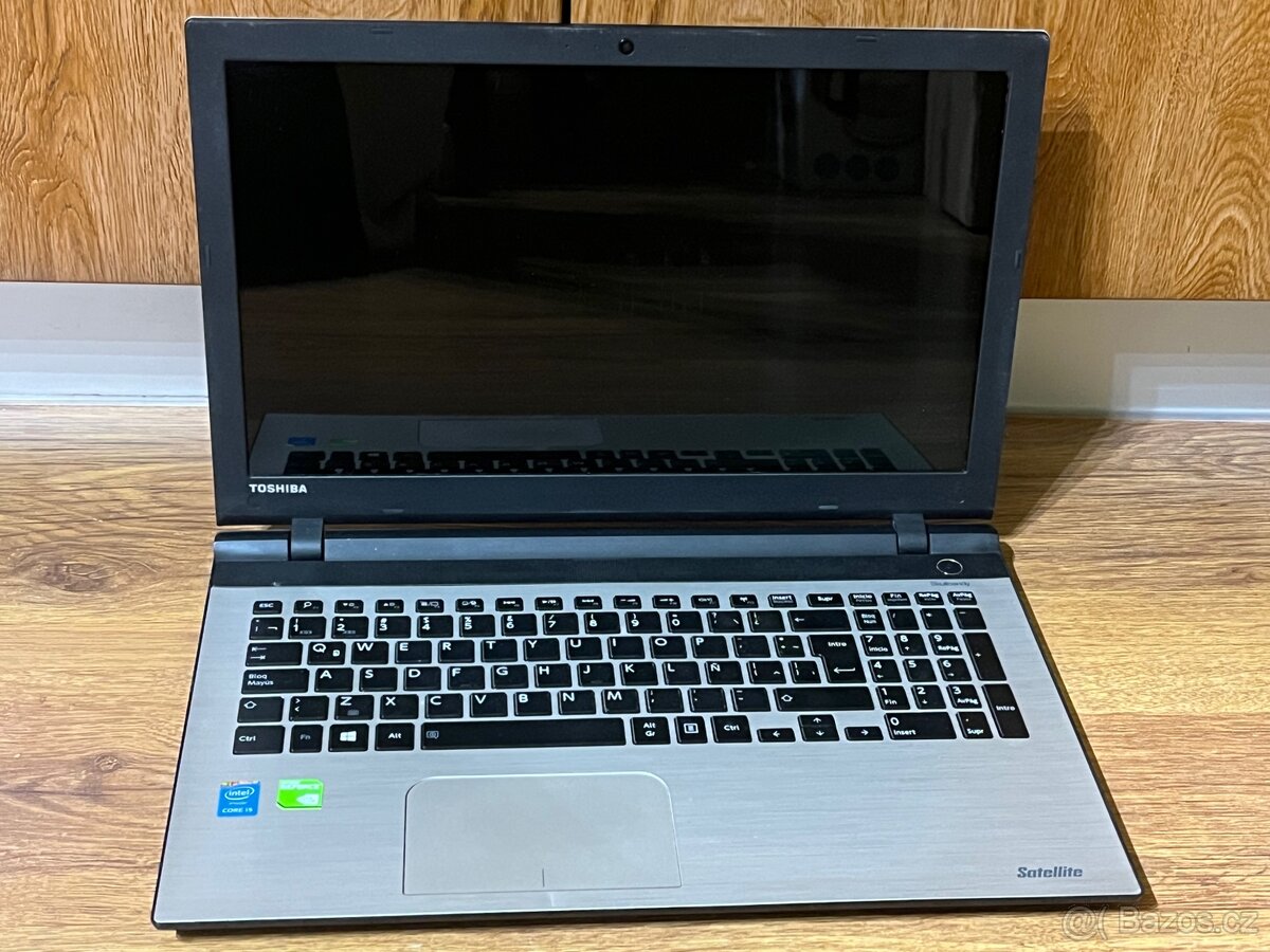 Toshiba Satellite L55-C5335S
