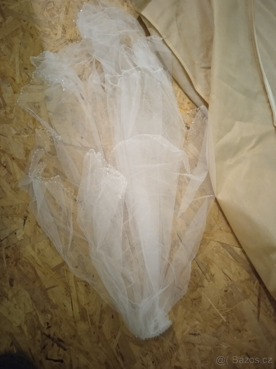 Svatební saty Emmi Mariage Exlusive
