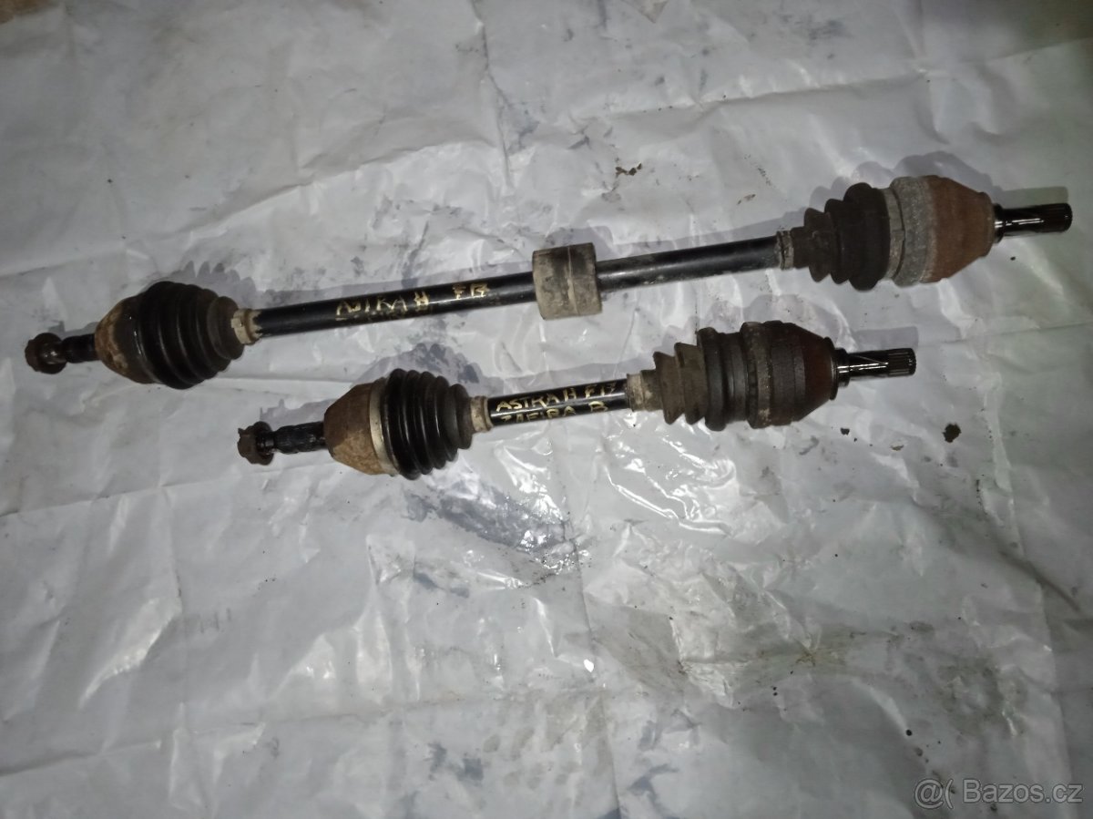 Opel Astra H, Opel Zafira B poloosy