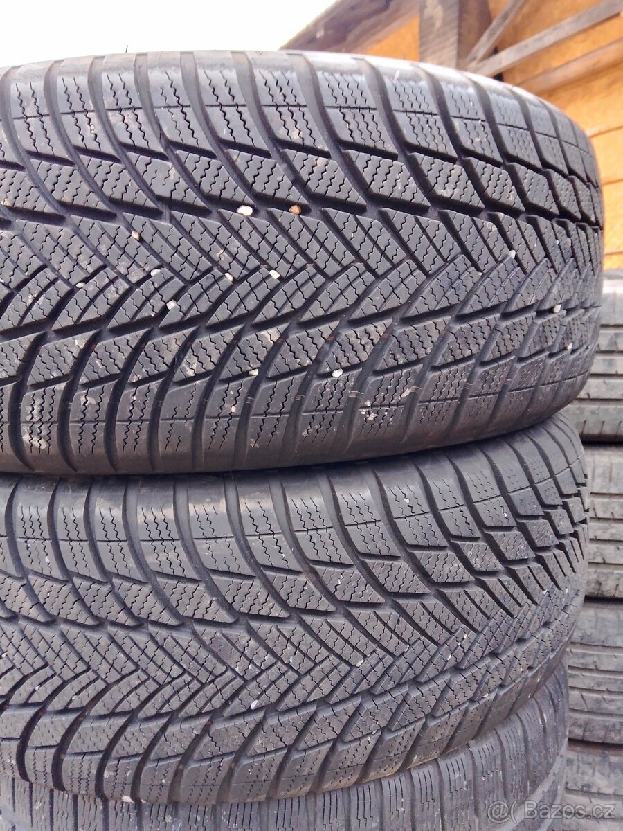 235/55/18 100h Bridgestone - zimní pneu 2ks