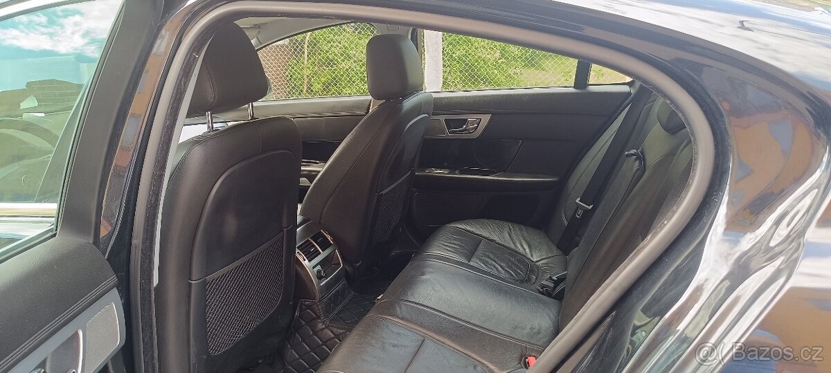 Jaguar XF 3,0 S nafta  RV 2015