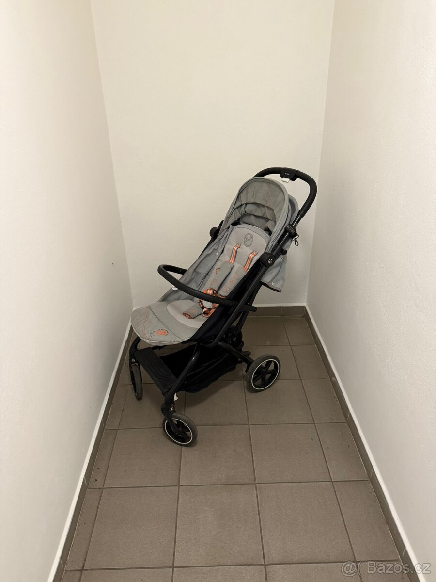 Kočárek zn. Cybex Eezy S2+