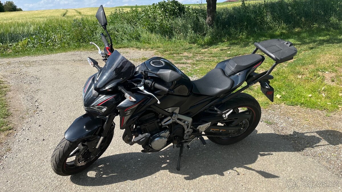 Kawasaki Z900