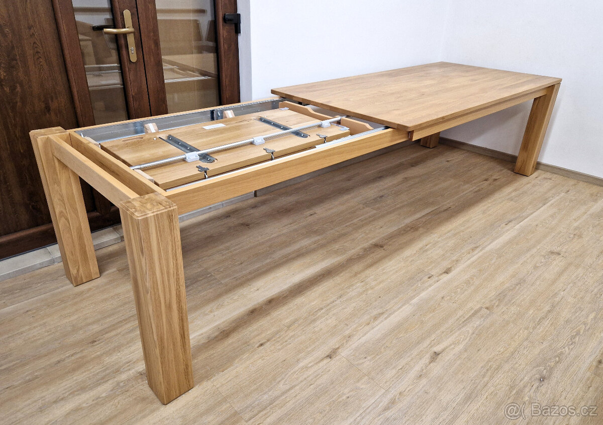 Dubový masivní rozkládací stůl 100x200cm +100cm rozklad Nov